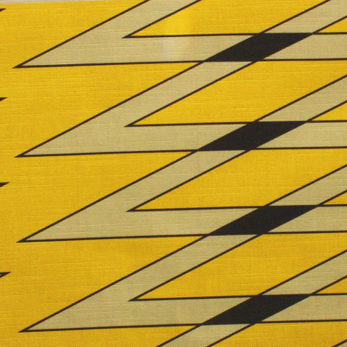 Deco Eclectic Stepanova Zigzag