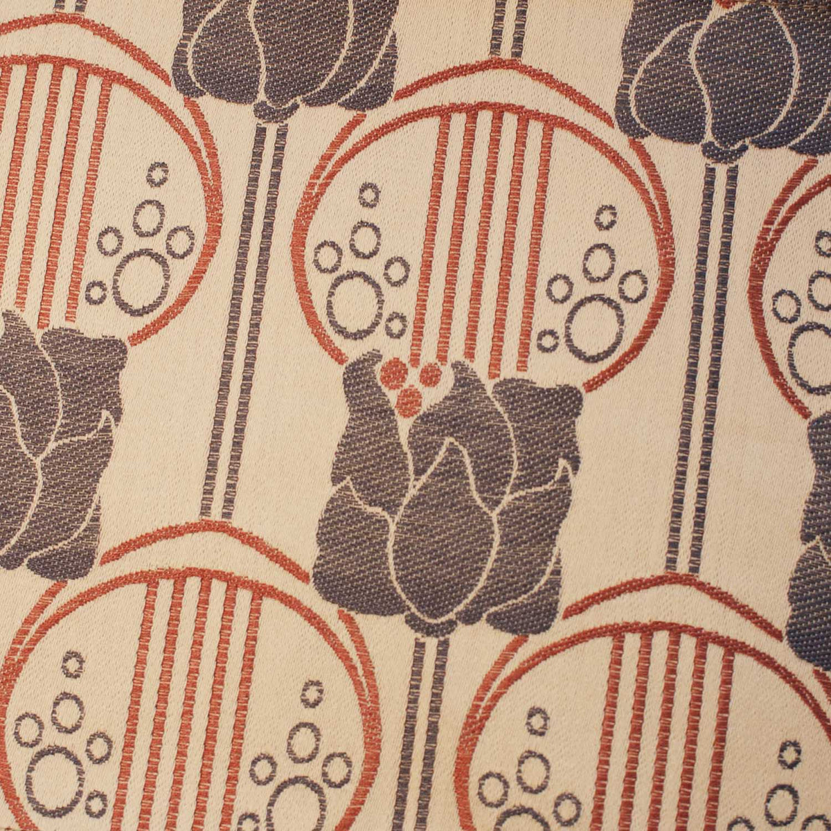 Art Nouveau Tulips Cream