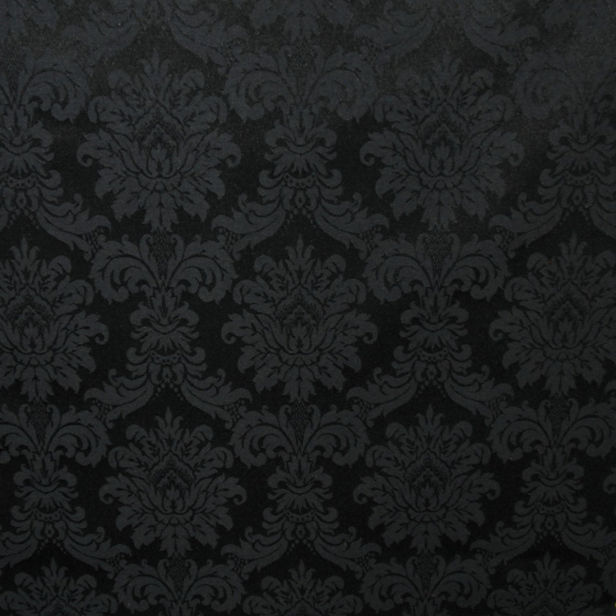 Rossetti Medallion Black