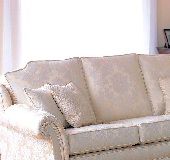 Marlborough Damask Large Pattern Silver Pearl