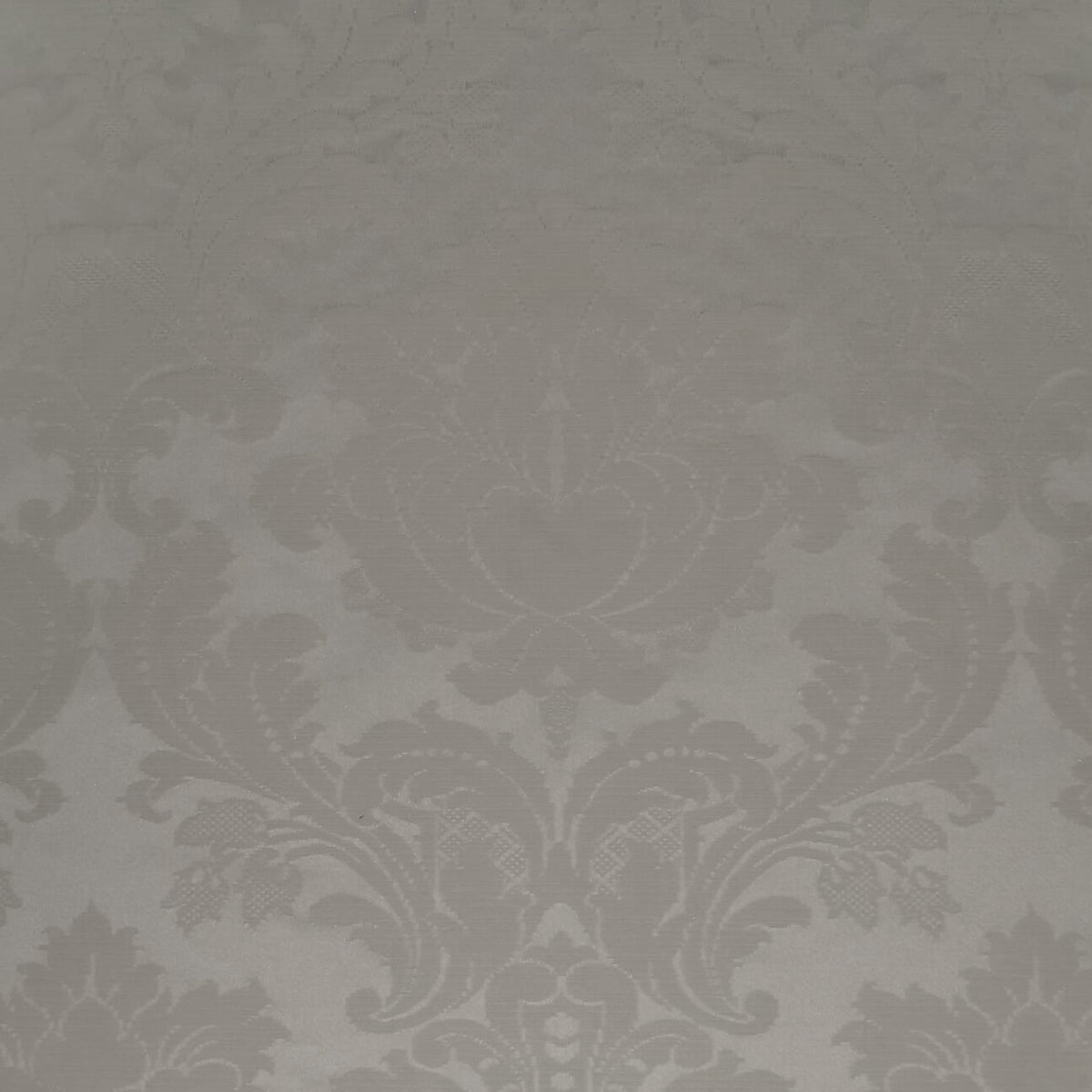 Marlborough Damask Large Pattern Silver Pearl